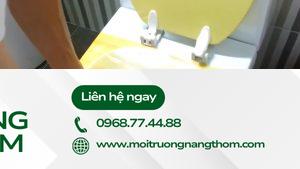 Thông bồn cầu bị tắc bằng băng dính