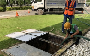 Hút hầm cầu xã Tuy An Bắc bằng xe chuyên dụng, sạch sẽ