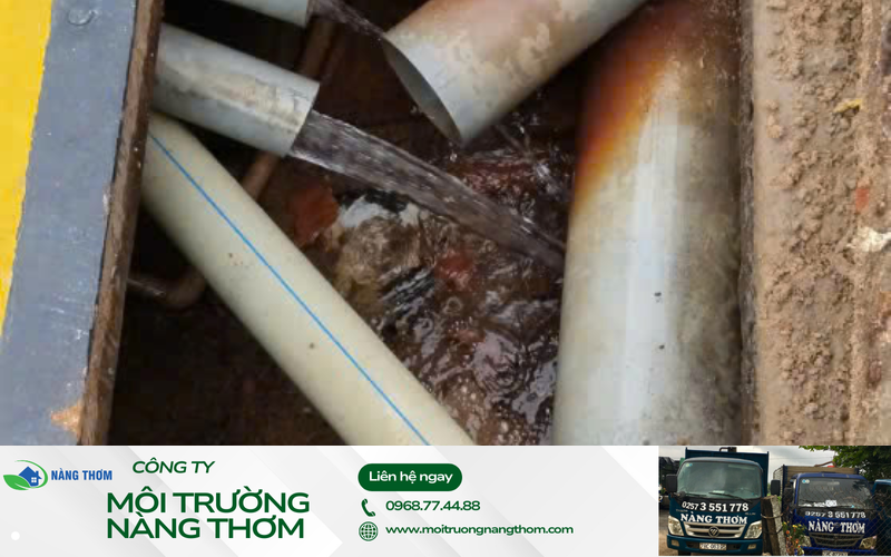 Thông cầu cống sớm giúp ngăn mùi hôi và tránh tắc nghẽn nặng